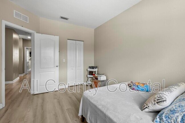 Building Photo - 13044 Anthorne Ln