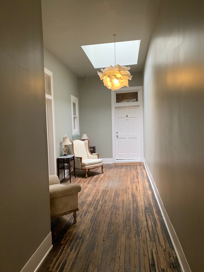 Building Photo - 127 South James Street