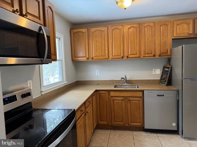 Building Photo - 2907 Archer Ct