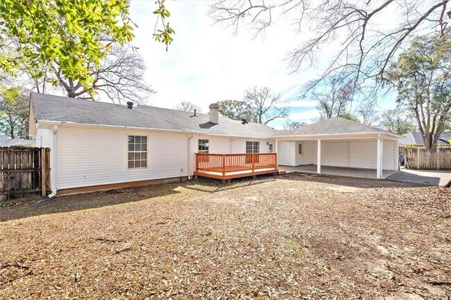 Building Photo - 1240 Lynchburg Ct