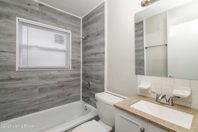 Building Photo - 9613 El Prado St