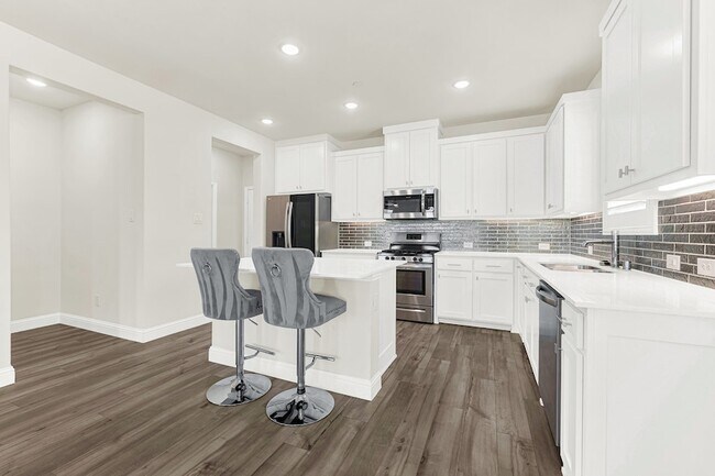 Building Photo - 8993 Swallowtail St