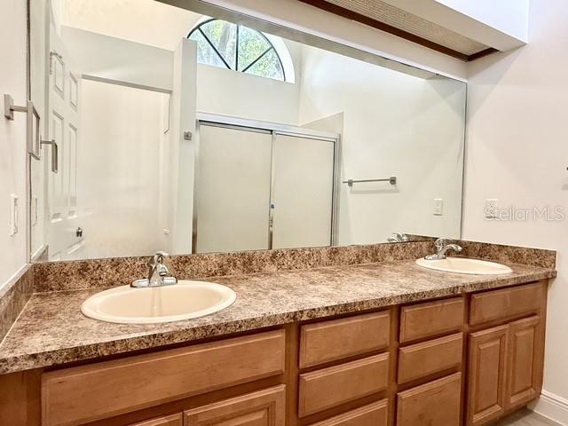 Building Photo - 553 Walnut Grove Pl