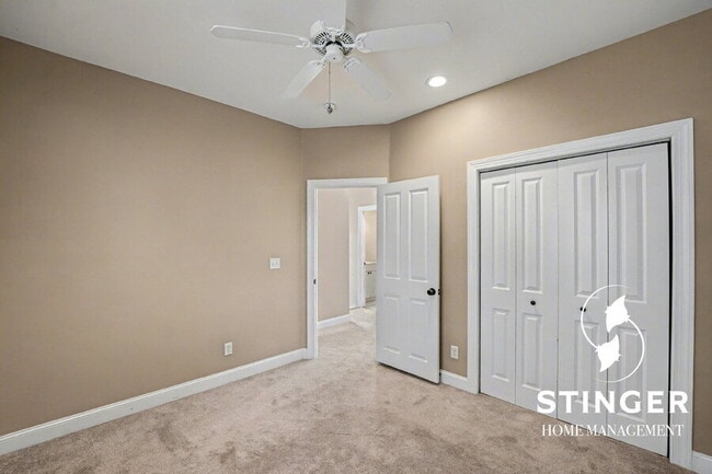 Building Photo - 2677 Broad St