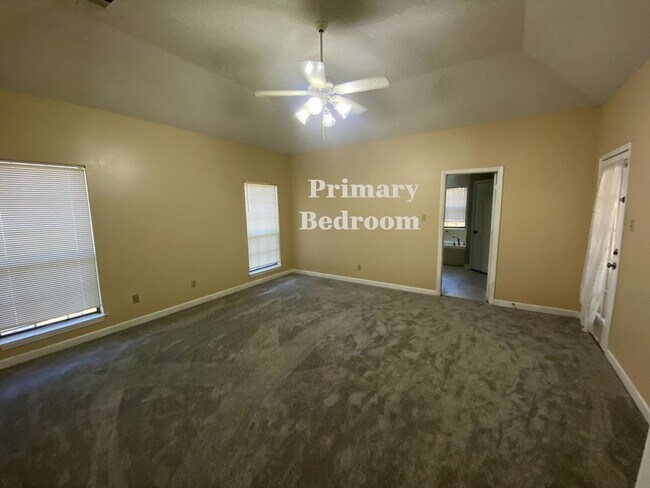 Building Photo - 4502 Pennpointe Pl
