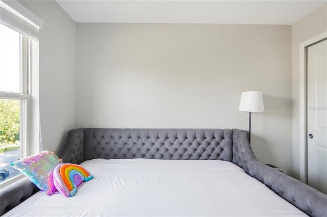 Building Photo - 7245 Half Moon Lake Dr