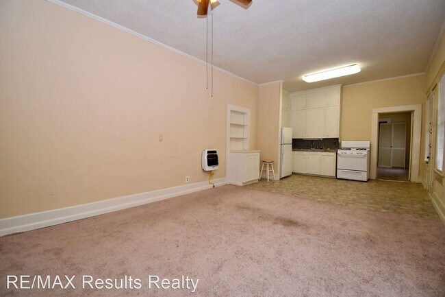 Building Photo - 1 br, 1 bath House - 615 South Vienna St.