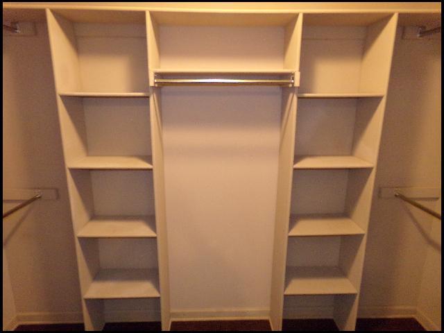 Building Photo - 2405 Canterbury Ln