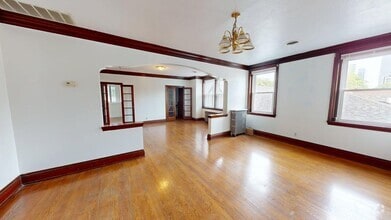 Building Photo - 514-520 S Hanley Rd