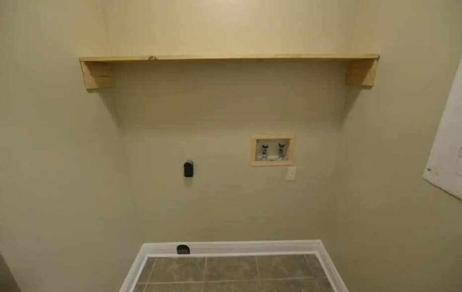 Master Closet - 1017 Seville Ave