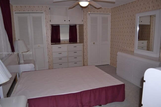 Building Photo - 1620 SW 64th Way