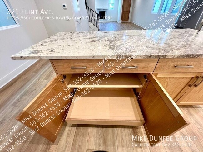 Building Photo - 321 Flint Ave