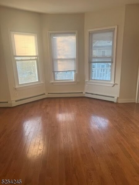 Building Photo - 66 N 15th St