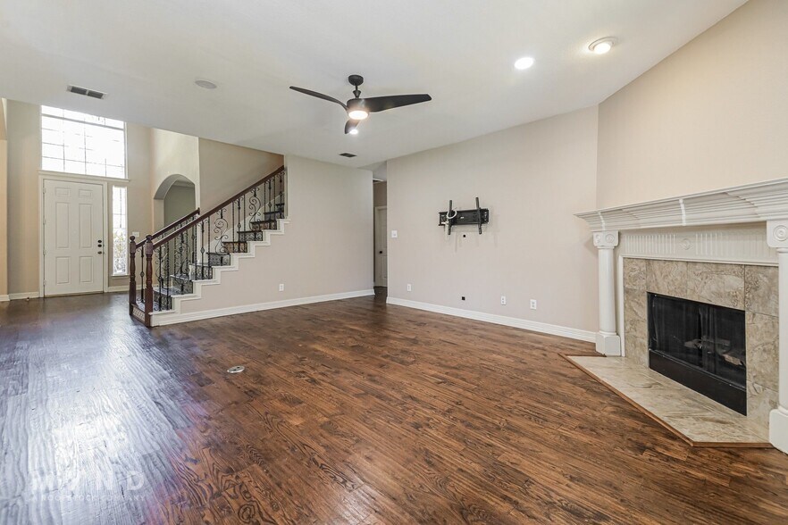 Building Photo - 4624 Dalrock Dr