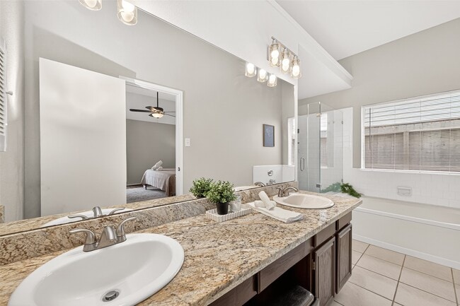 Building Photo - 5814 N Magazine Cir