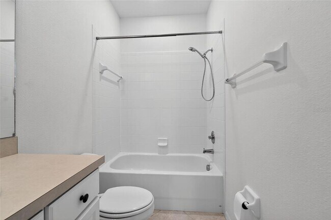 Building Photo - 209 Sela Cove Cir