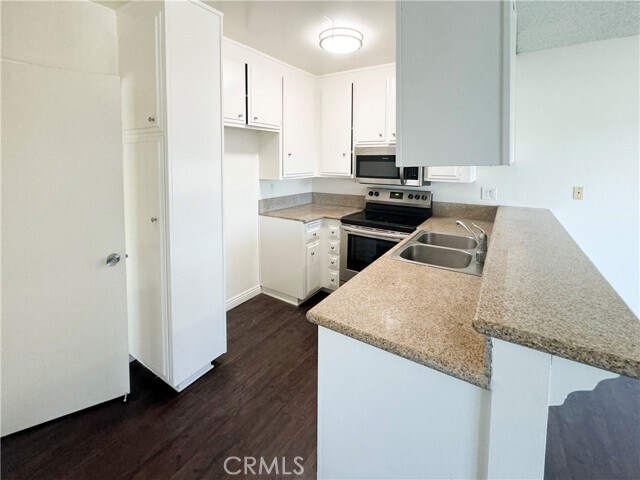 Building Photo - 3649 Emerald St