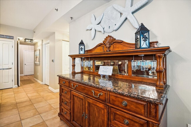 Building Photo - 104 Gulfside Ct