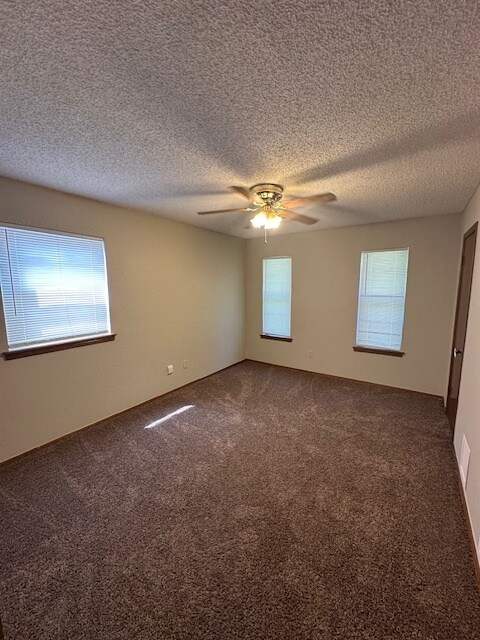 Building Photo - 5420 Evanbrook Terrace