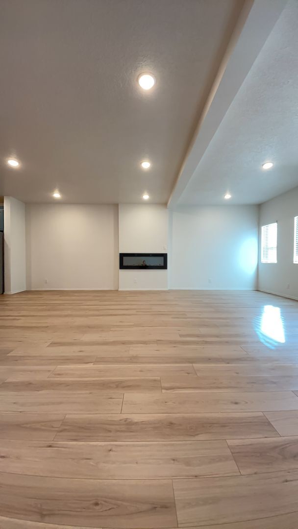 Building Photo - FOR RENT NOW!!! NEW CONSTRUCTION 3BED, 2.5...