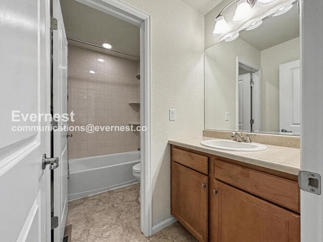 Building Photo - 14694 E Crestridge Dr