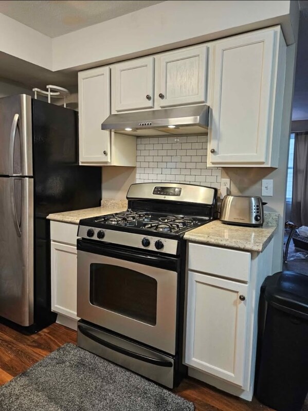 Building Photo - 4314 3rd St NE