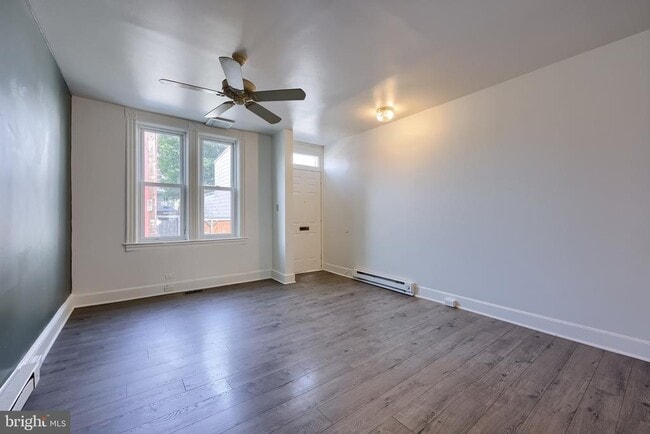 Building Photo - 464 Lafayette St