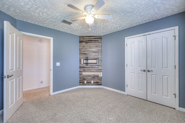 Building Photo - 2609 Westhaven Dr