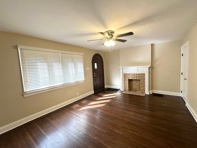 Building Photo - 1922 Baldridge Rd