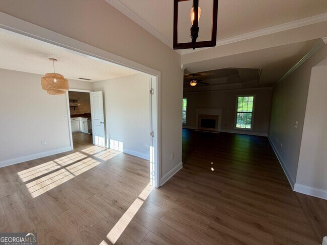 Building Photo - 344 McKibben Dr