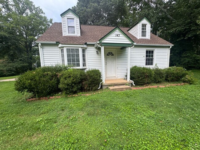 Building Photo - 143 Barrett Heights Rd