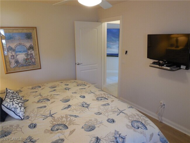 Building Photo - 4238 Redonda Ln