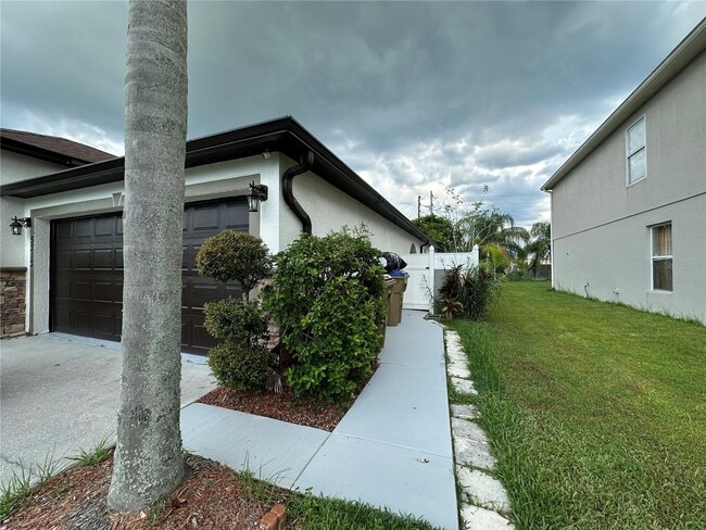 Building Photo - 5313 Sunset Canyon Dr