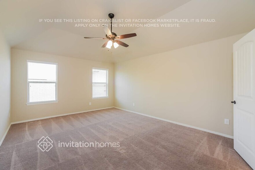 Building Photo - 249 Buckskin Dr
