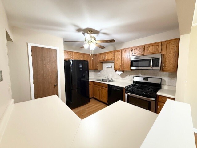 Building Photo - 602 Stone Cir Ct