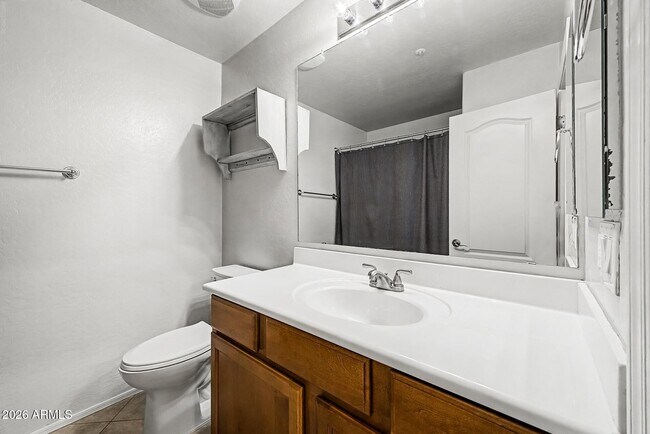 Building Photo - 2780 S Alpine Dr
