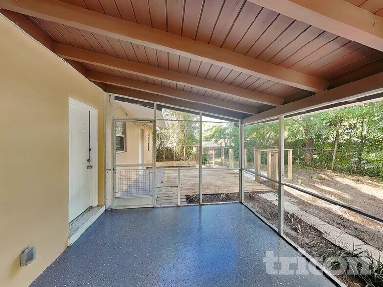 Building Photo - 1481 Falmouth Ave