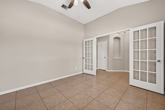 Building Photo - 430 Dockside Terrace