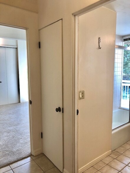 Pantry Area - 1404 Morningside Dr