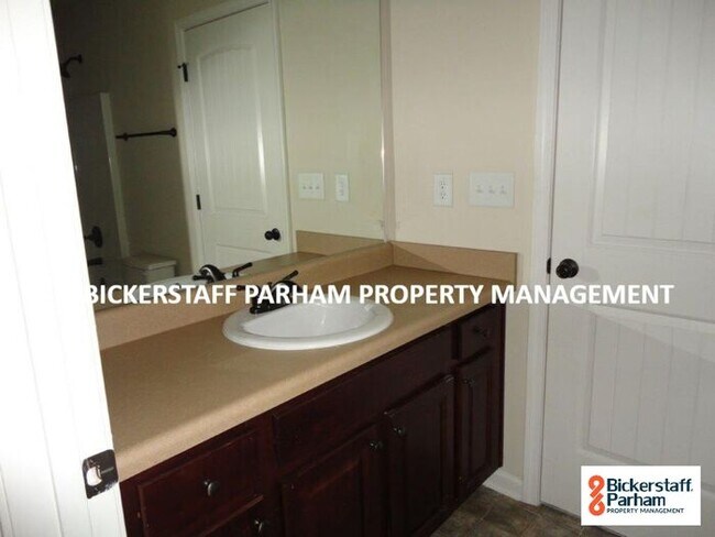 Building Photo - Welcome To The Landings! Discover the True...