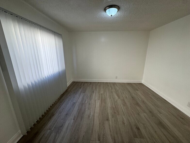 Building Photo - 2419 W Imperial Hwy
