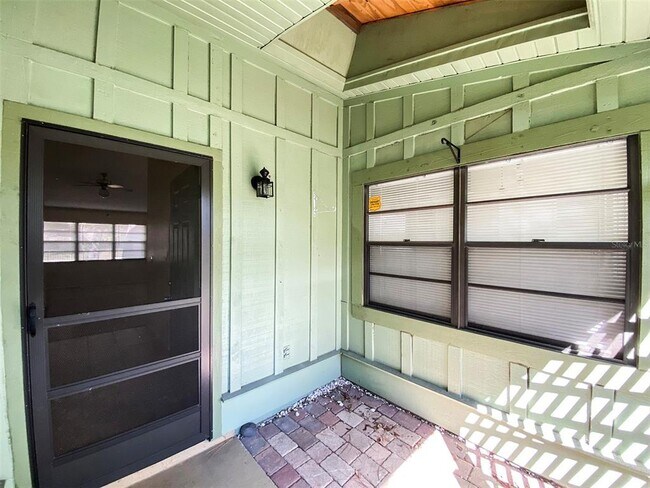 Building Photo - 5025 Barrington Cir