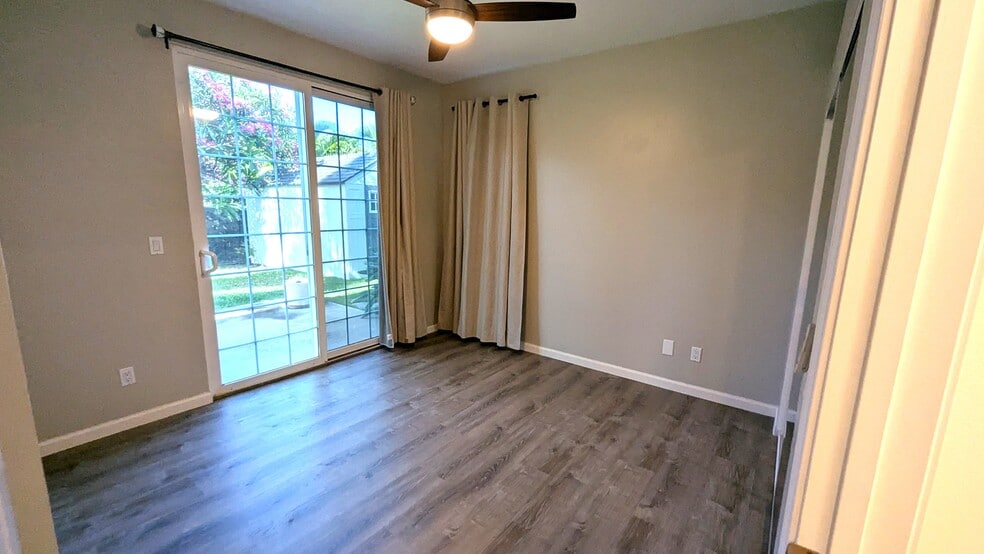 1st Flr - 1st of 2 guest bedroom - New Flooring - 214 A Kuli Puu St