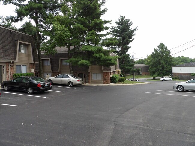 Building Photo - 1325 Powhatan Trail