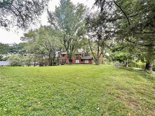 Building Photo - 112 Pheasant Dr