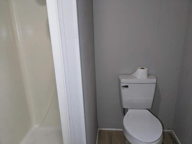 Building Photo - 12100 Lullingstone Rd