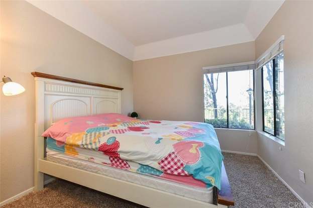 Building Photo - 22757 Lakeway Dr