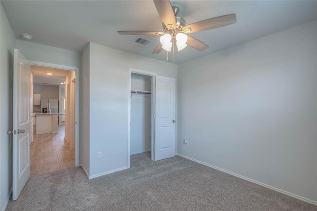 Building Photo - 204 Rockbridge Dr