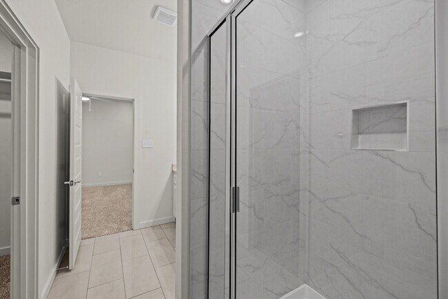 Building Photo - Brand new townhomes in Frenship East!