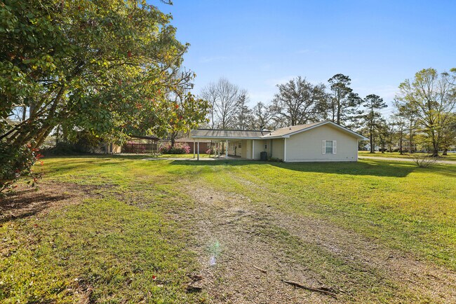 Building Photo - 380 Barringer Dr